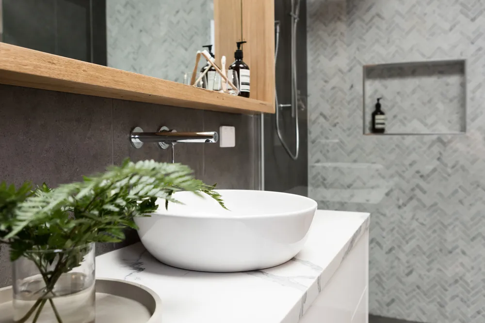A photo of a high end bathroom